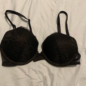 ✨Victoria’s Secret Push up bra ✨